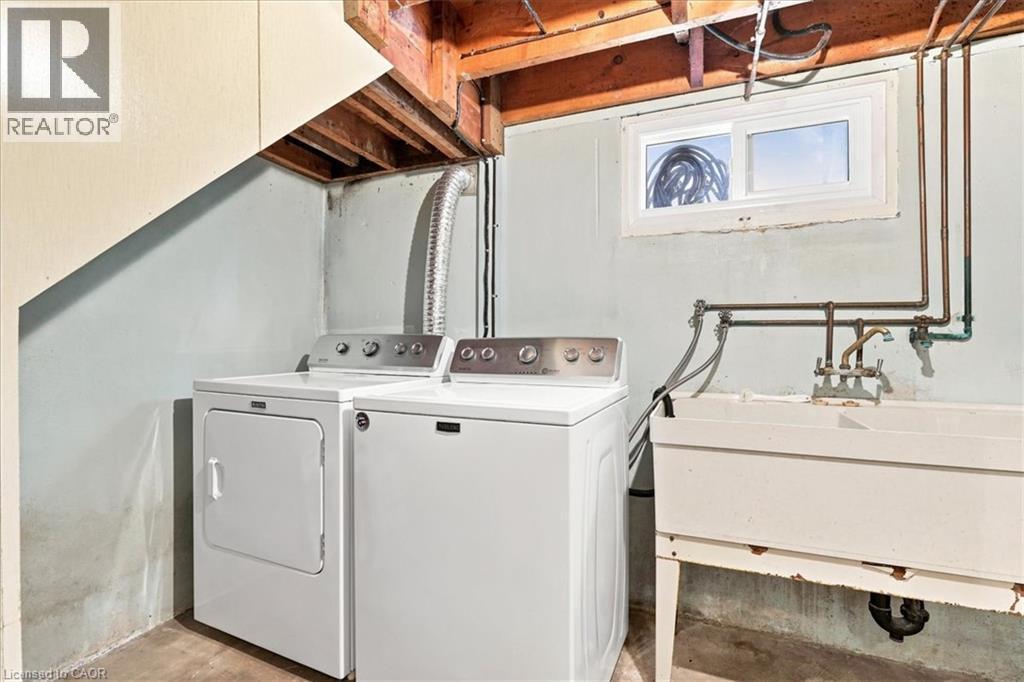 184 Murdock Avenue, Waterloo, ON - Indoor Photo Showing Laundry Room