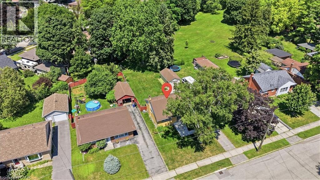 184 Murdock Avenue, Waterloo, ON - Outdoor