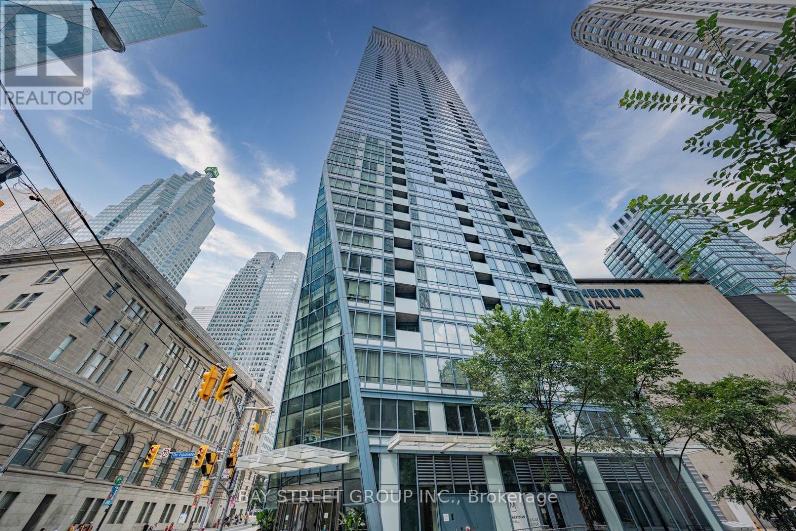 5403 - 8 The Esplanade, Toronto, ON - Outdoor With Facade