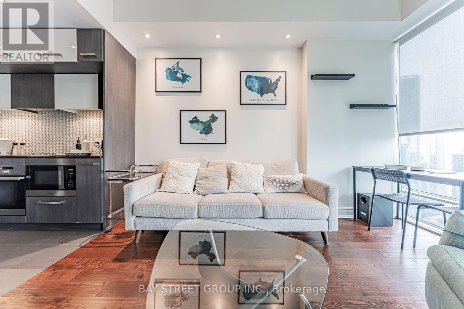 5403 - 8 The Esplanade, Toronto, ON - Indoor Photo Showing Other Room