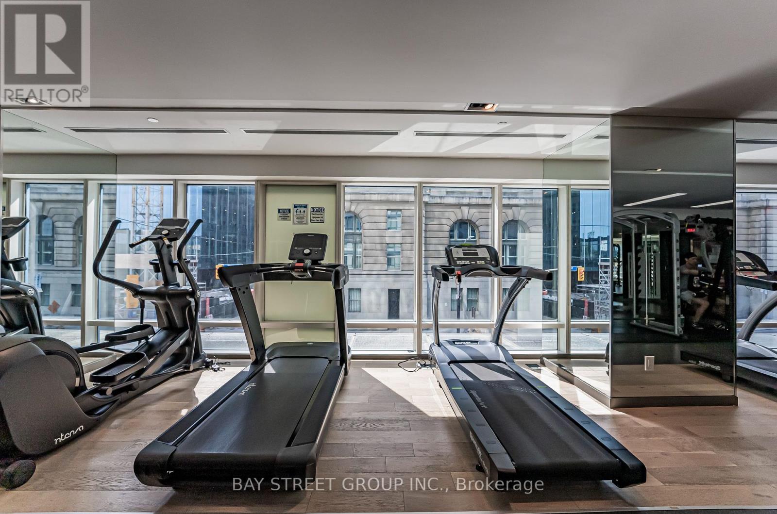 5403 - 8 The Esplanade, Toronto, ON - Indoor Photo Showing Gym Room