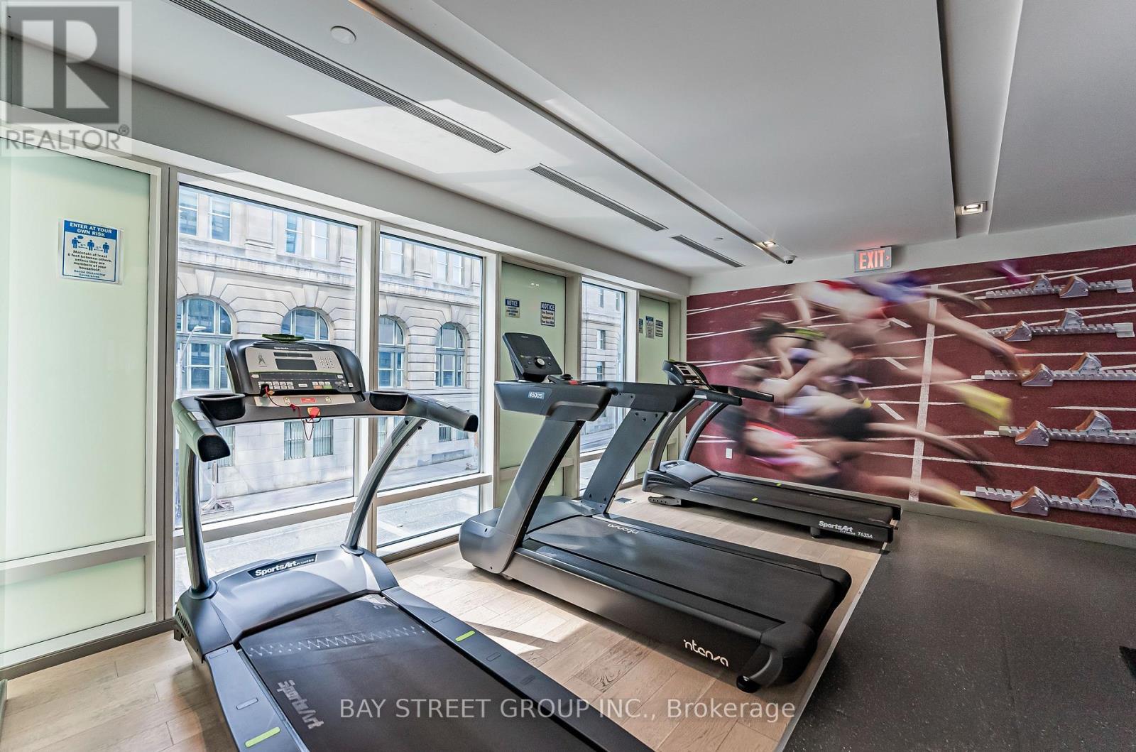 5403 - 8 The Esplanade, Toronto, ON - Indoor Photo Showing Gym Room