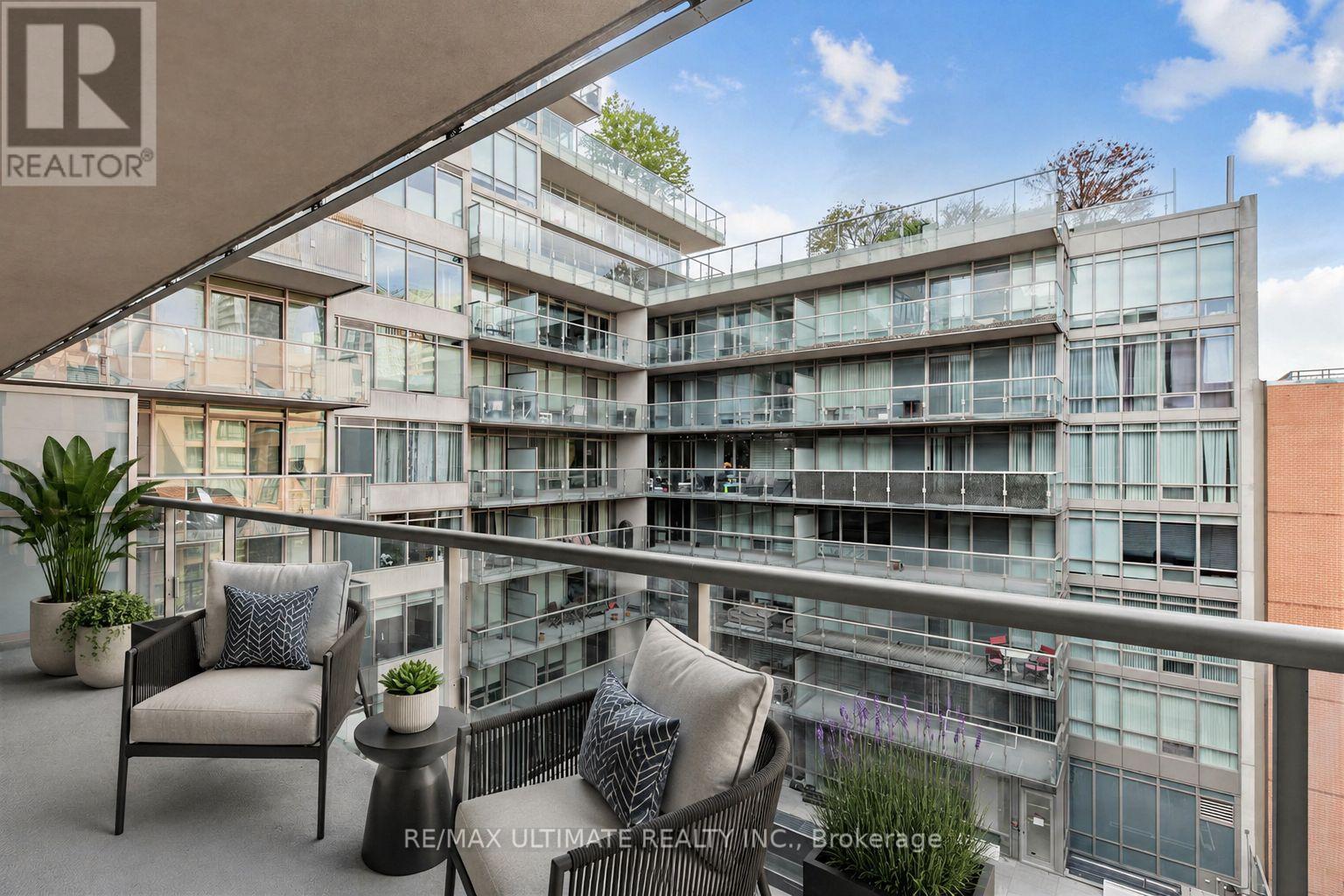 603 - 1 Bedford Road, Toronto, ON - Outdoor With Balcony