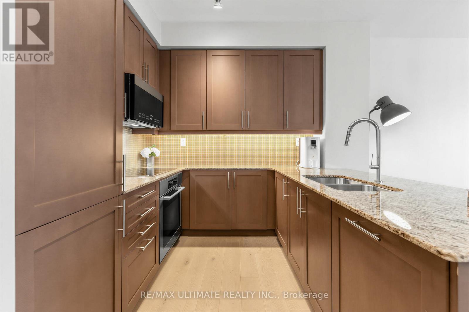 603 - 1 Bedford Road, Toronto, ON - Indoor Photo Showing Kitchen With Double Sink