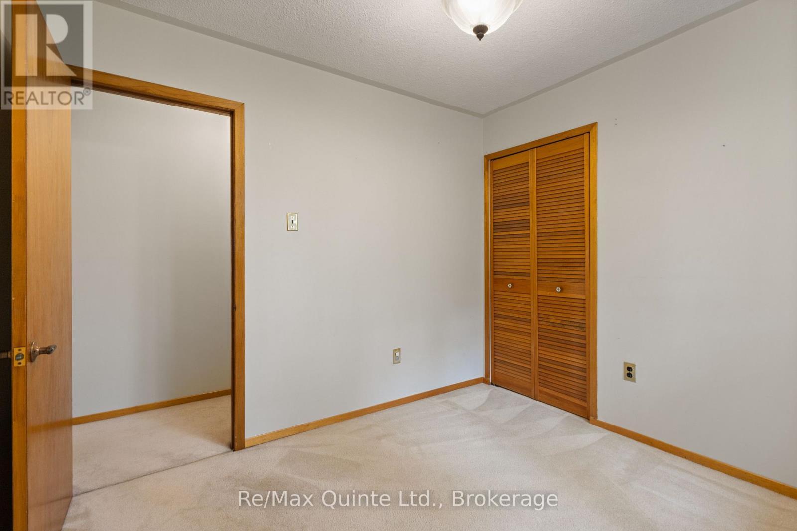 366 Farnham Road, Belleville (Thurlow Ward), ON - Indoor Photo Showing Other Room
