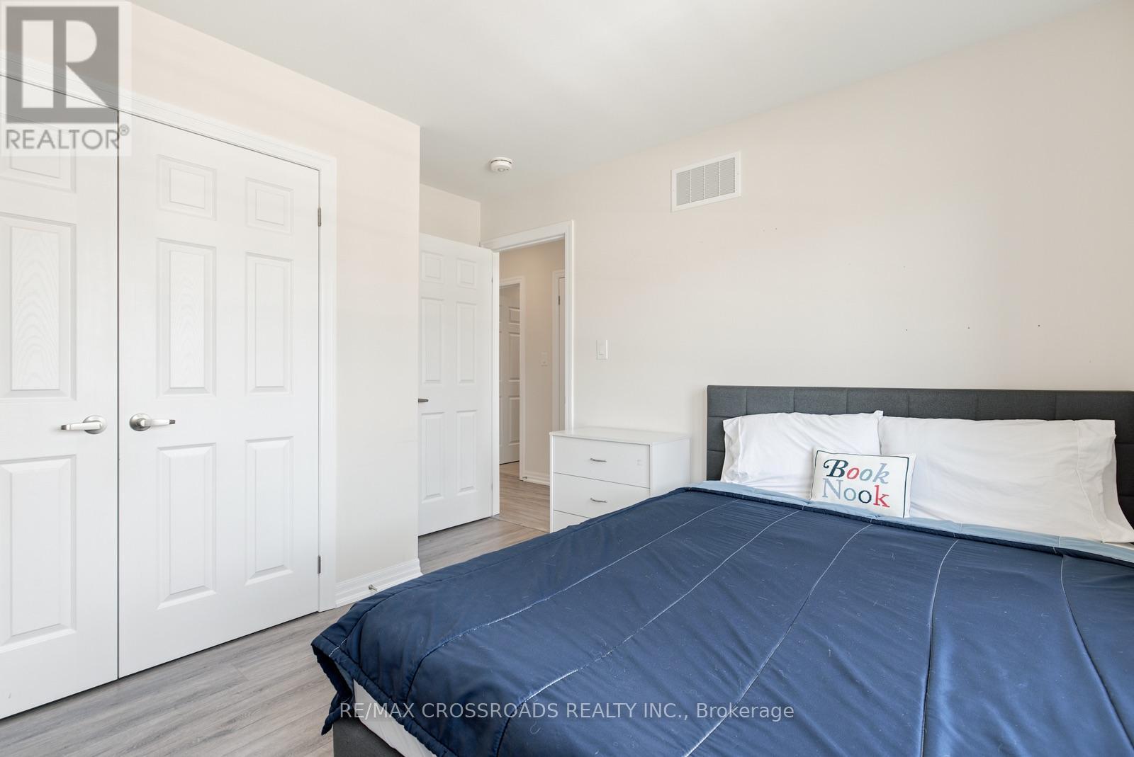 47 Ed Ewert Avenue, Clarington, ON - Indoor Photo Showing Bedroom