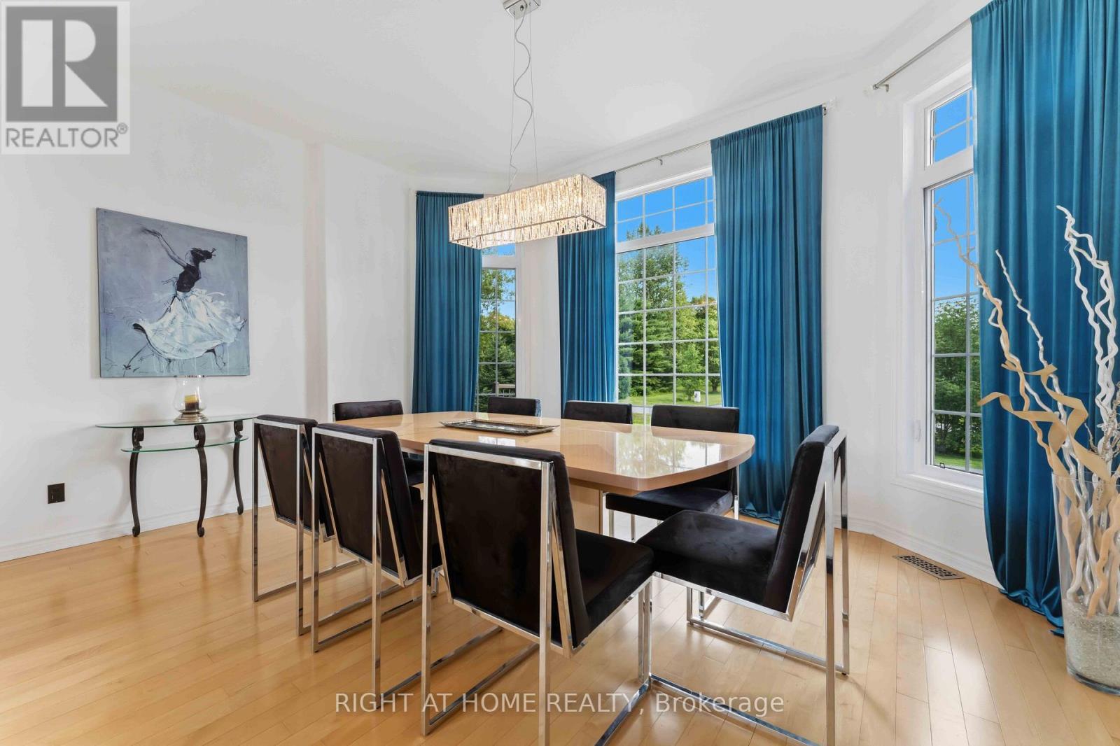 1607 Landel Drive, Ottawa, ON - Indoor Photo Showing Dining Room