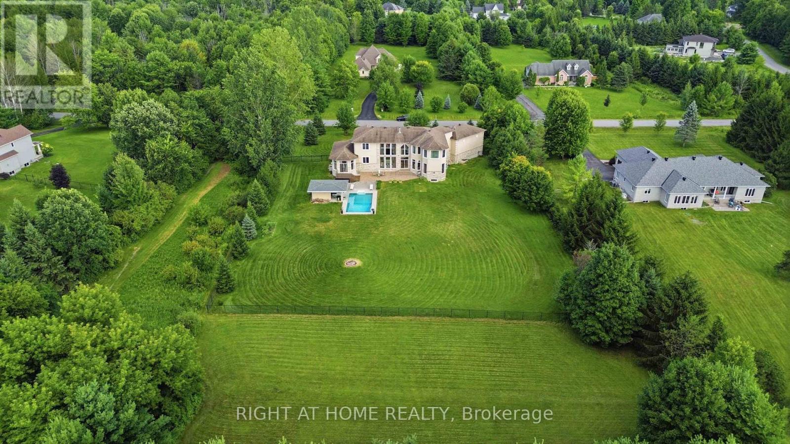 1607 Landel Drive, Ottawa, ON - Outdoor With View