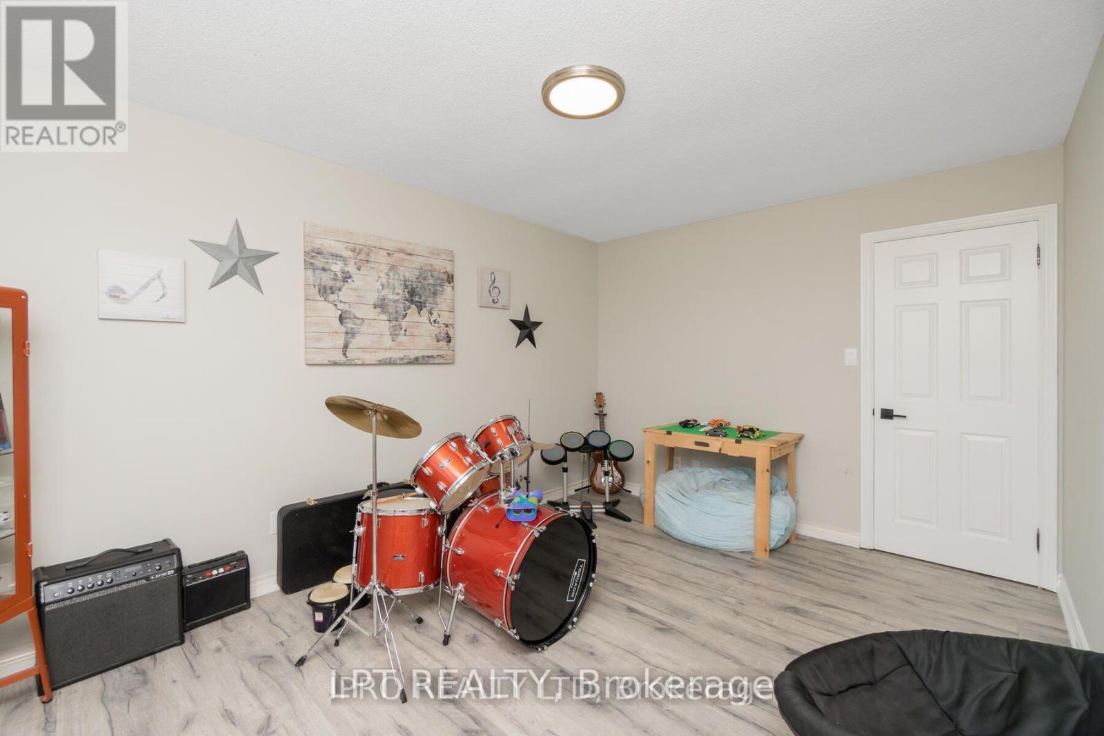 14190 Mount Hope Road, Caledon, ON - Indoor Photo Showing Other Room
