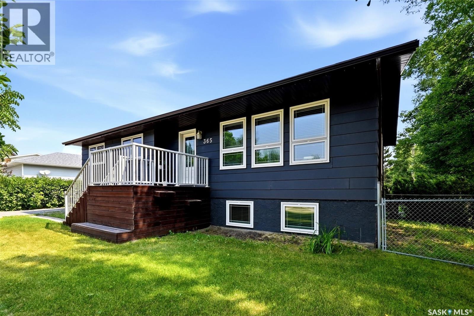 365 Second Street, Mclean, SK - Outdoor With Deck Patio Veranda With Exterior