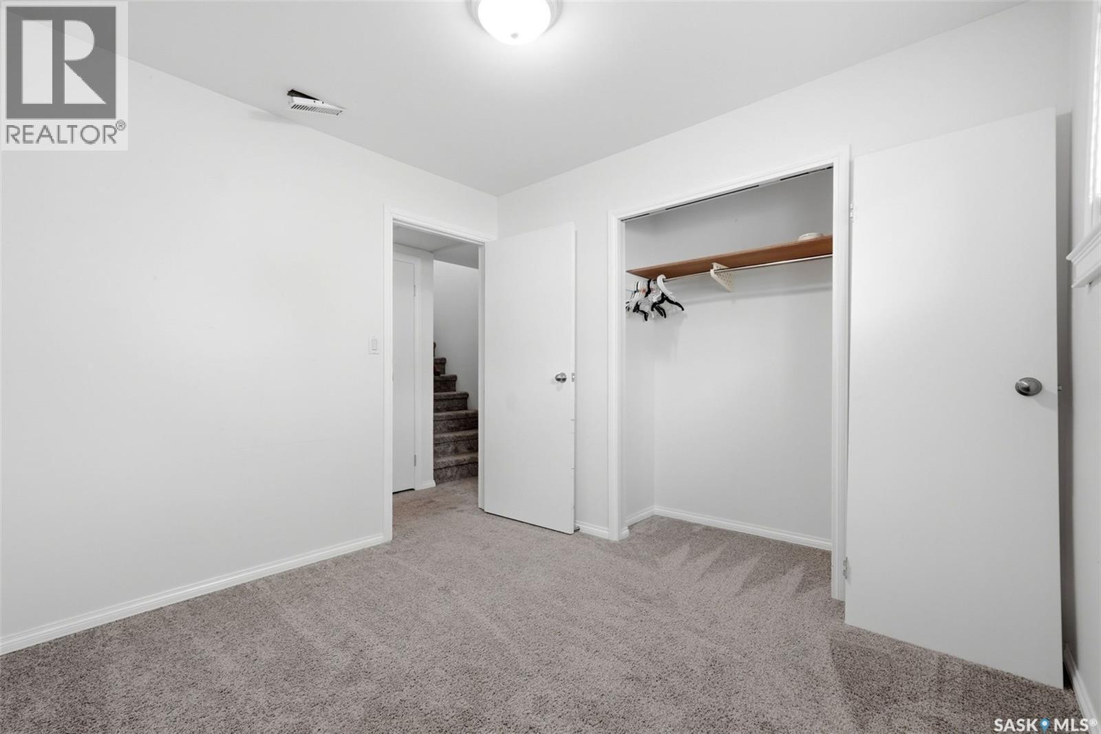 365 Second Street, Mclean, SK - Indoor Photo Showing Other Room