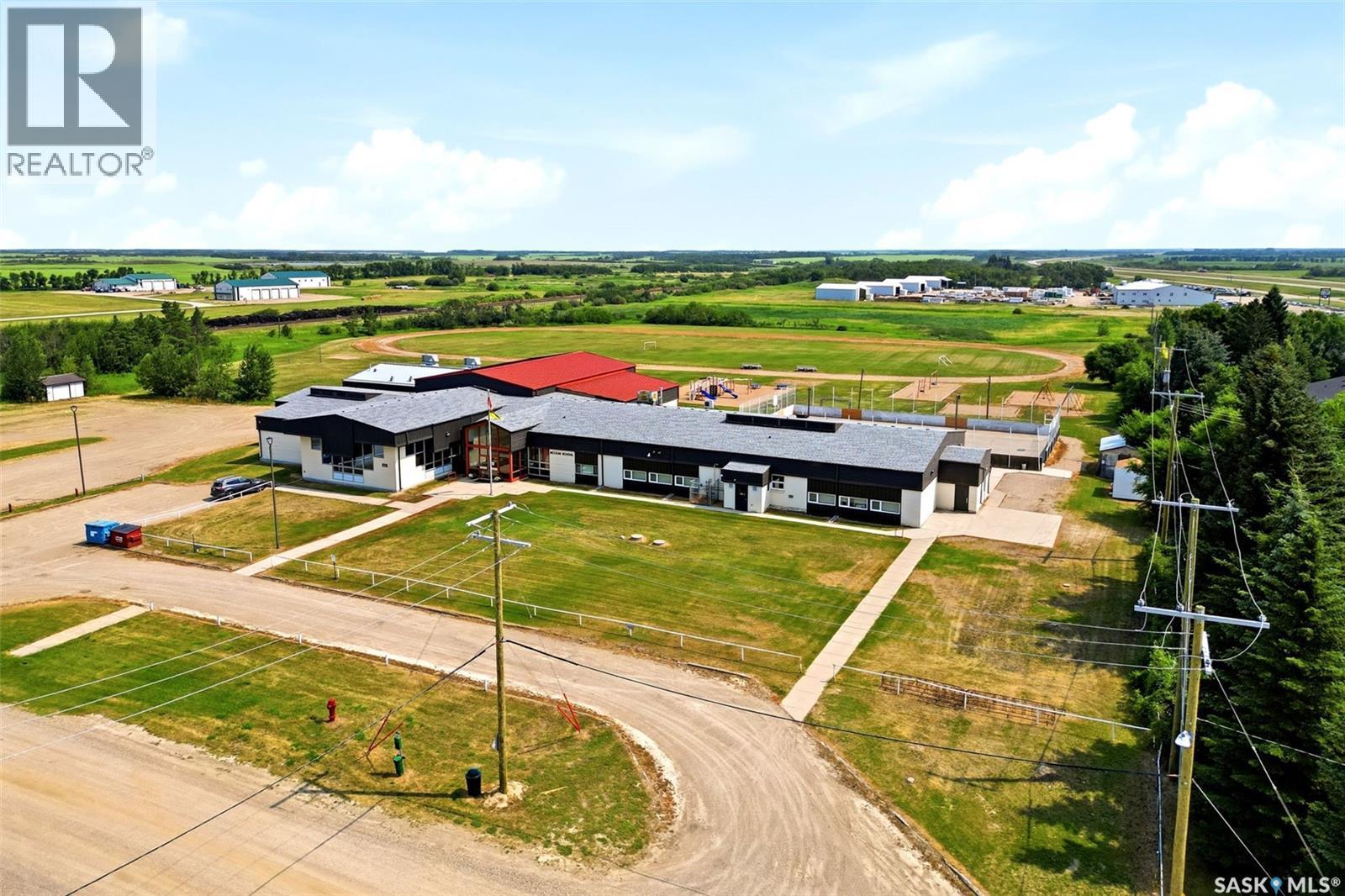 365 Second Street, Mclean, SK - Outdoor With View