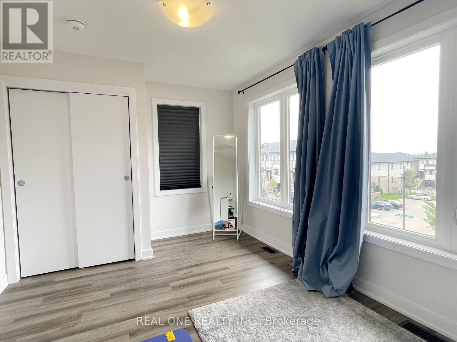 1 Markle Crescent, Hamilton, ON - Indoor