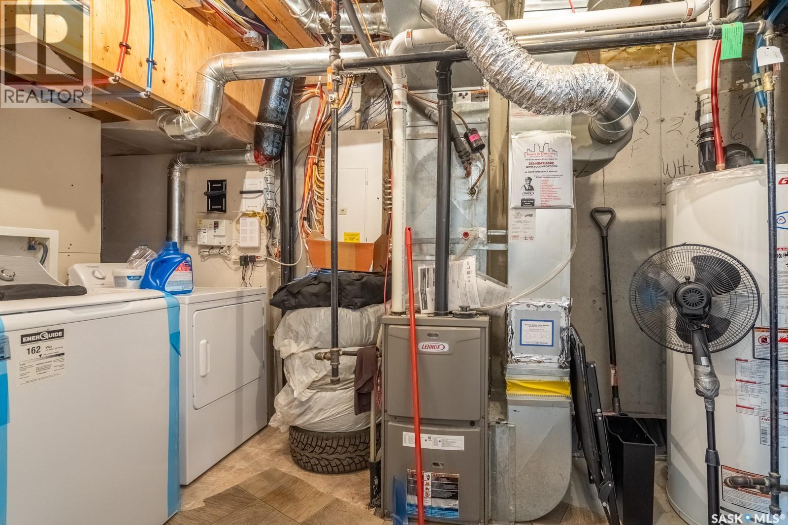 4648 James Hill Road, Regina, SK - Indoor Photo Showing Basement