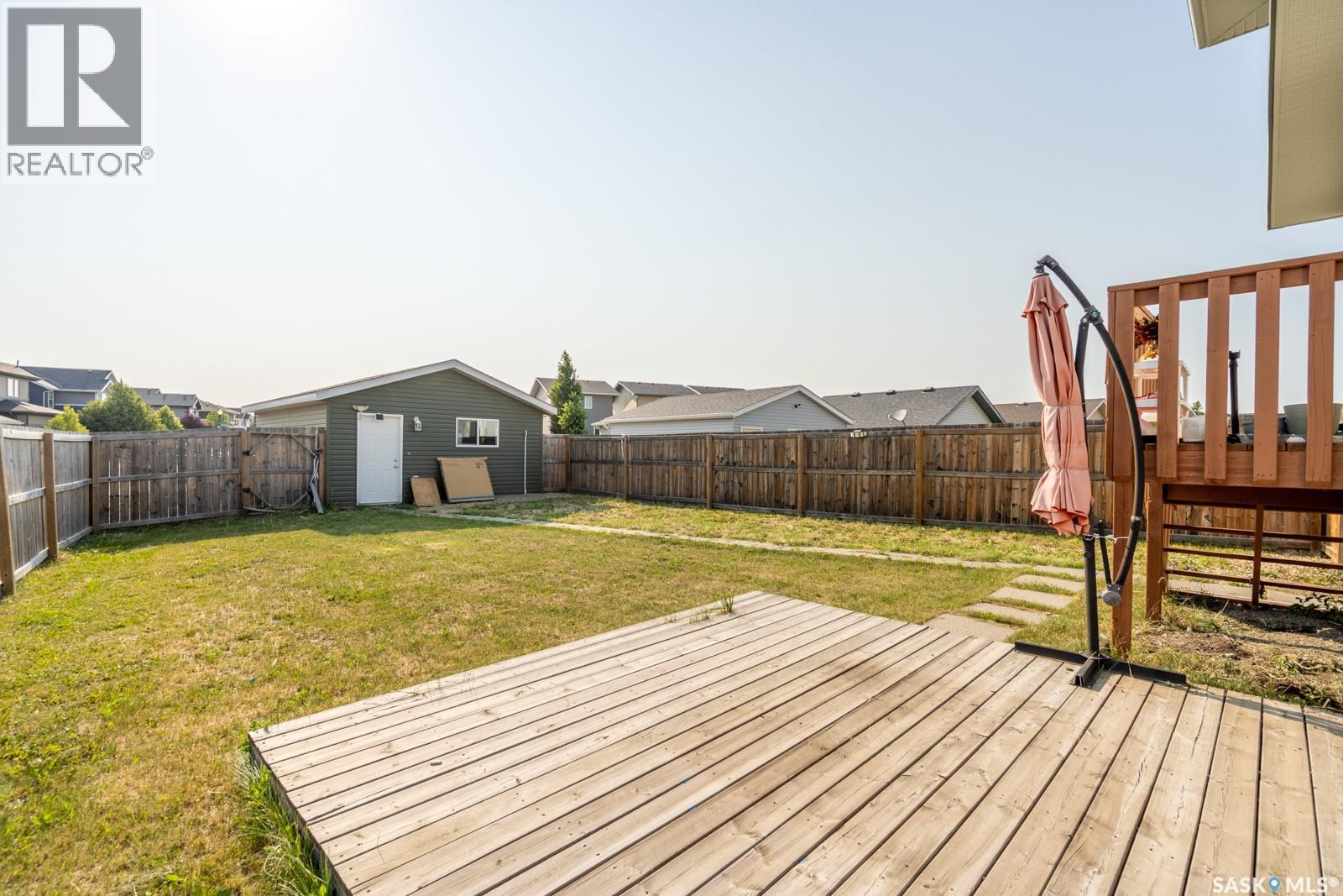 4648 James Hill Road, Regina, SK - Outdoor With Deck Patio Veranda