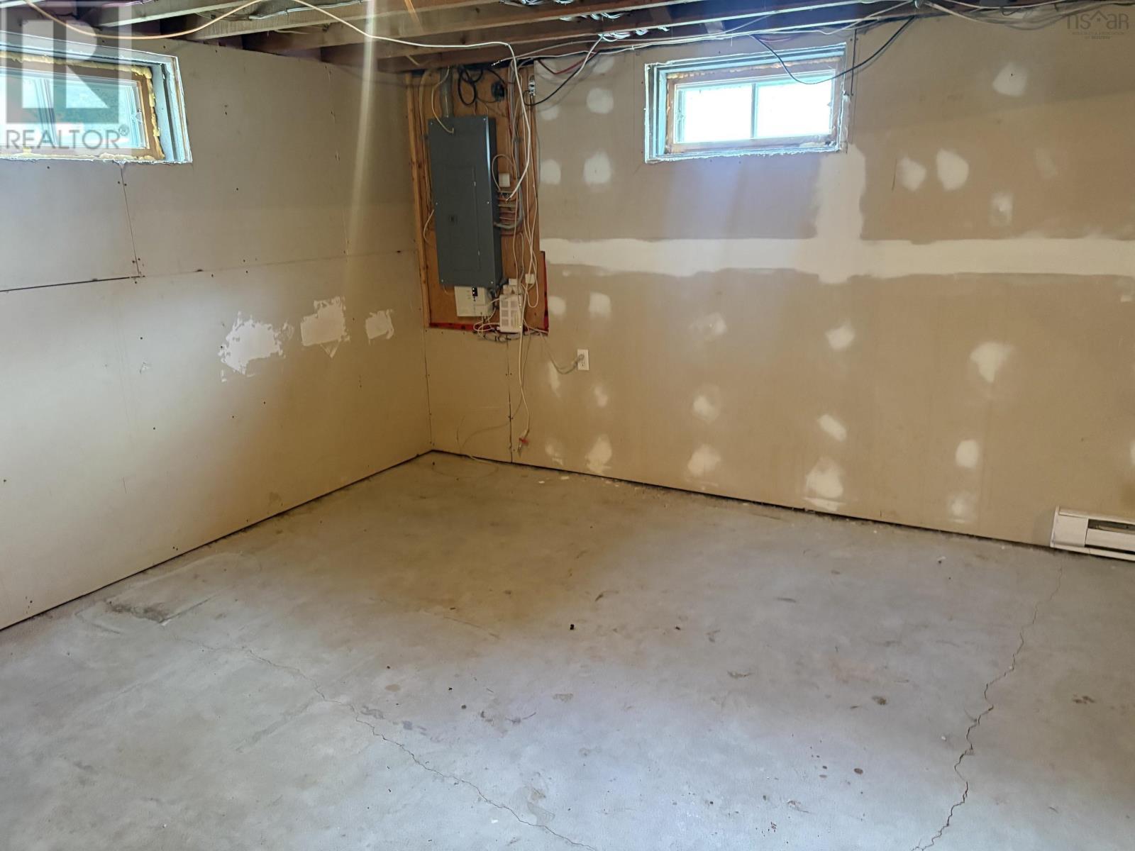 437 Main Street, Middleton, NS - Indoor Photo Showing Basement