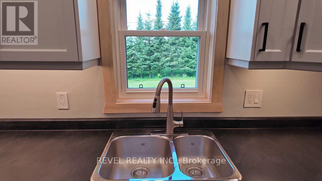 434 Park Lane, Black River-Matheson (Matheson), ON - Indoor