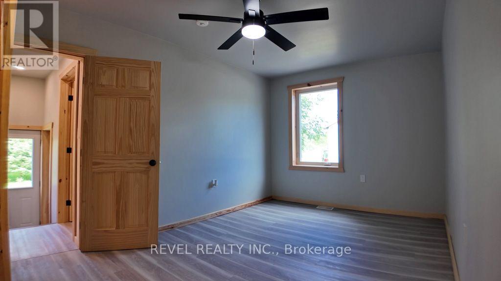 434 Park Lane, Black River-Matheson (Matheson), ON - Indoor Photo Showing Other Room