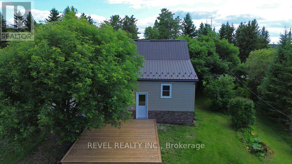 434 Park Lane, Black River-Matheson (Matheson), ON - Outdoor