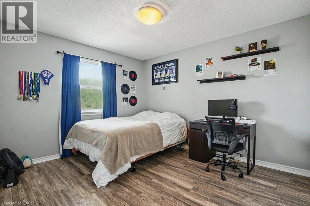 767 Lucerne Avenue, Waterloo, ON - Indoor Photo Showing Bedroom