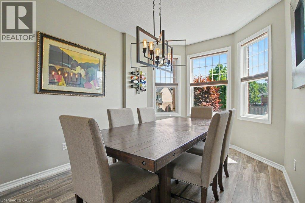 767 Lucerne Avenue, Waterloo, ON - Indoor Photo Showing Dining Room