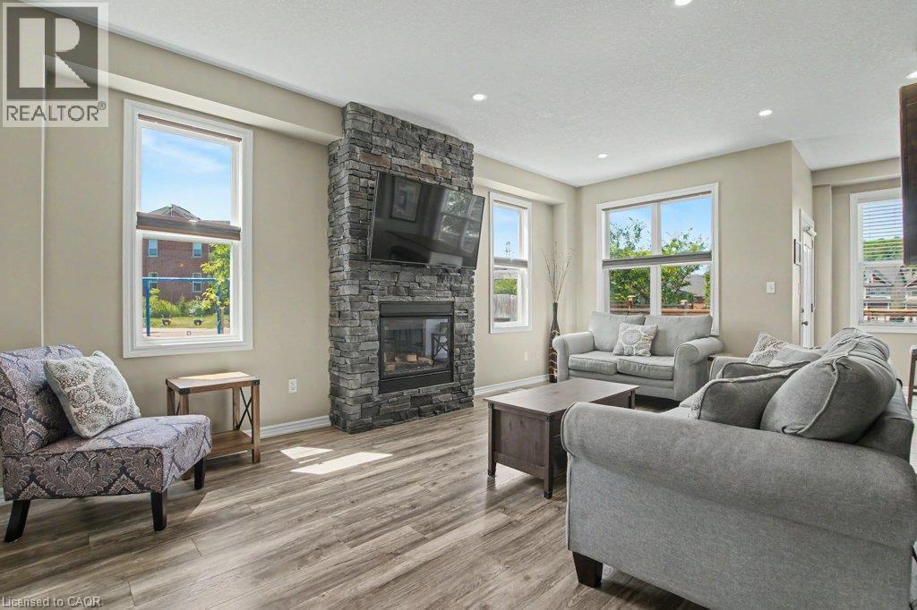 767 Lucerne Avenue, Waterloo, ON - Indoor Photo Showing Living Room With Fireplace