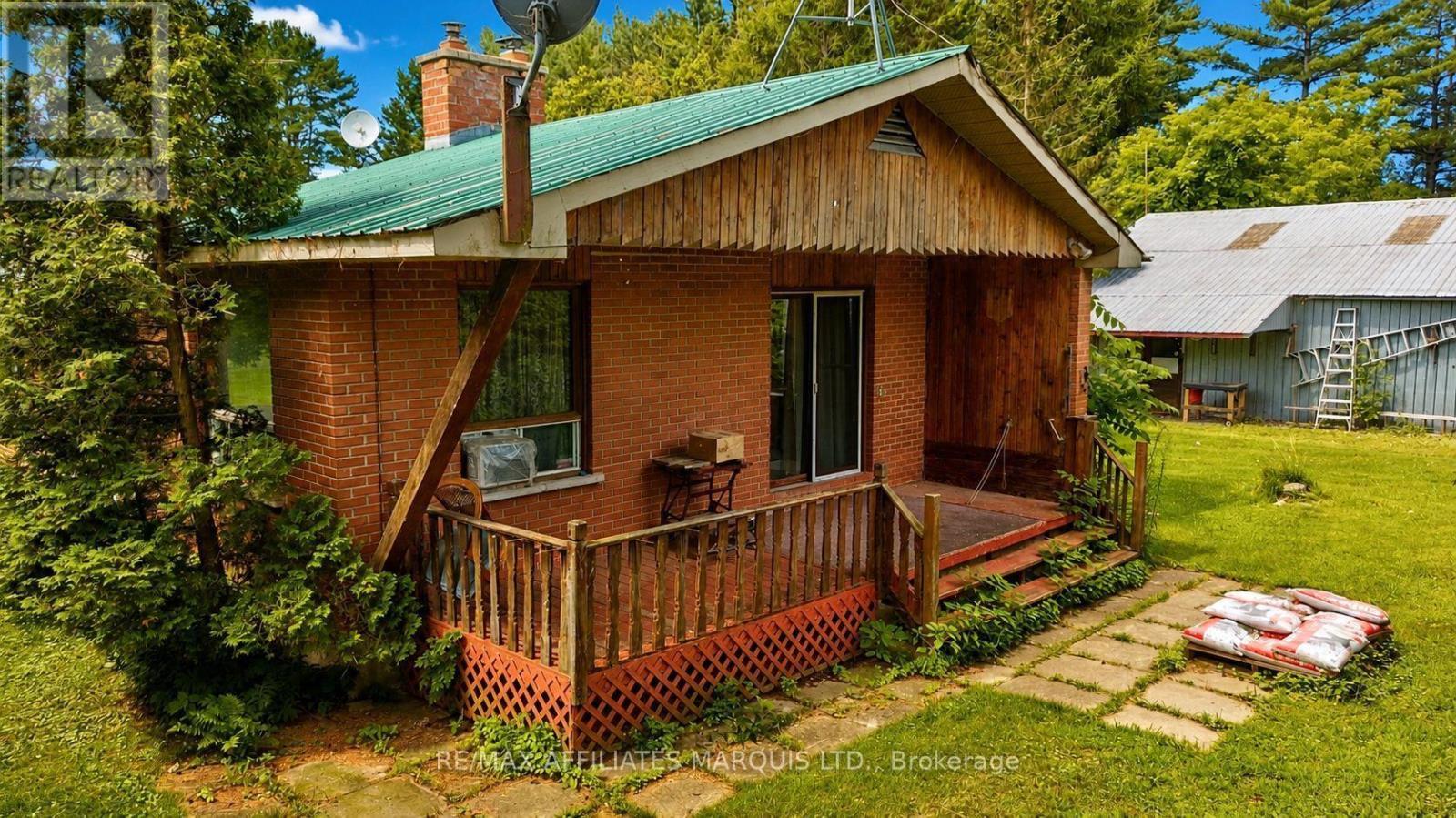 6254 94Th Ave-Danaher Avenue, South Glengarry, ON - Outdoor With Exterior