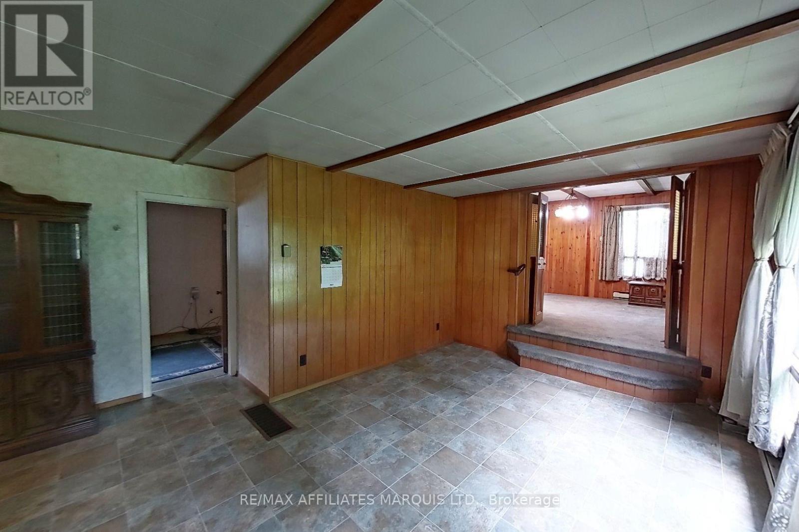 6254 94Th Ave-Danaher Avenue, South Glengarry, ON - Indoor Photo Showing Other Room