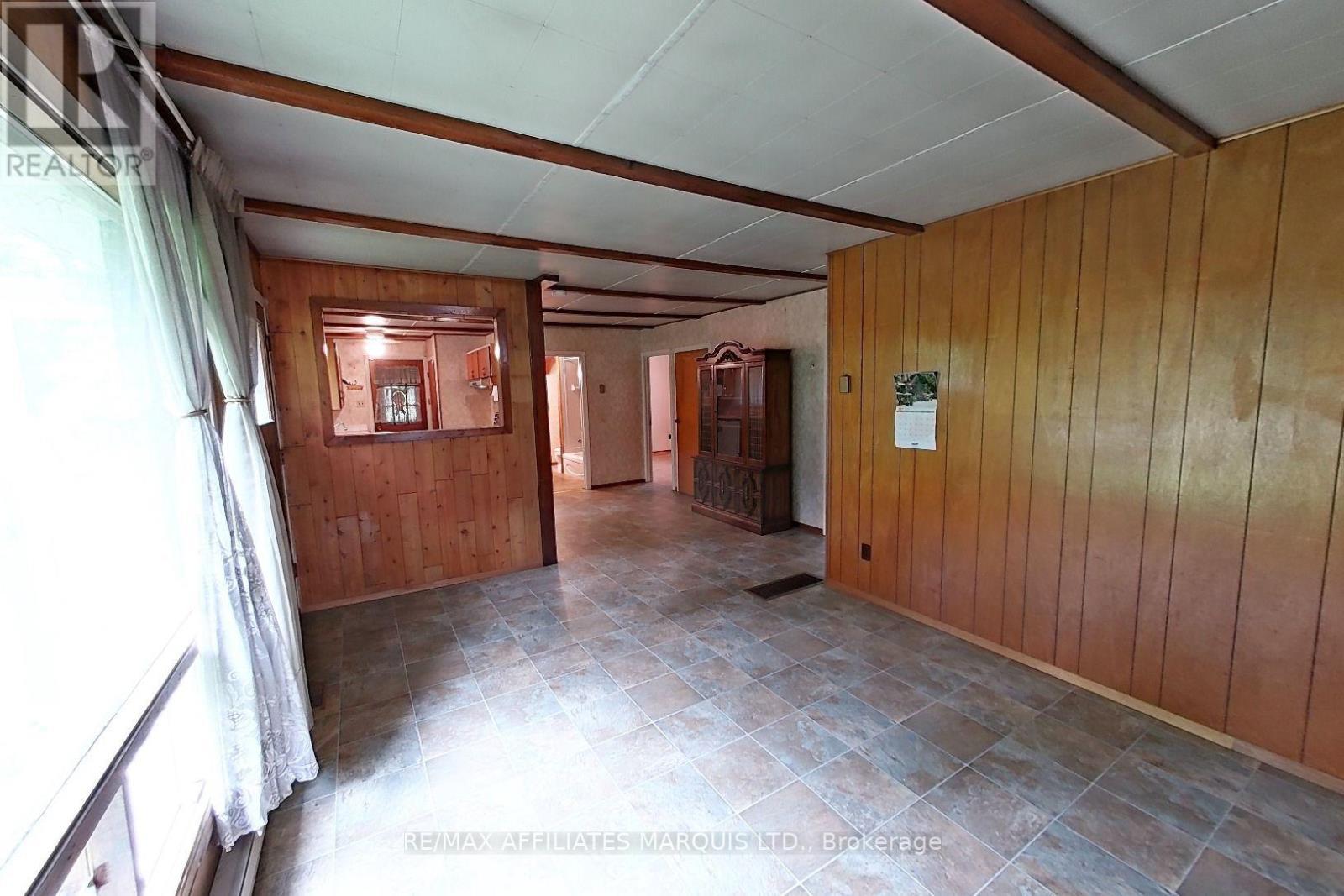 6254 94Th Ave-Danaher Avenue, South Glengarry, ON - Indoor Photo Showing Other Room