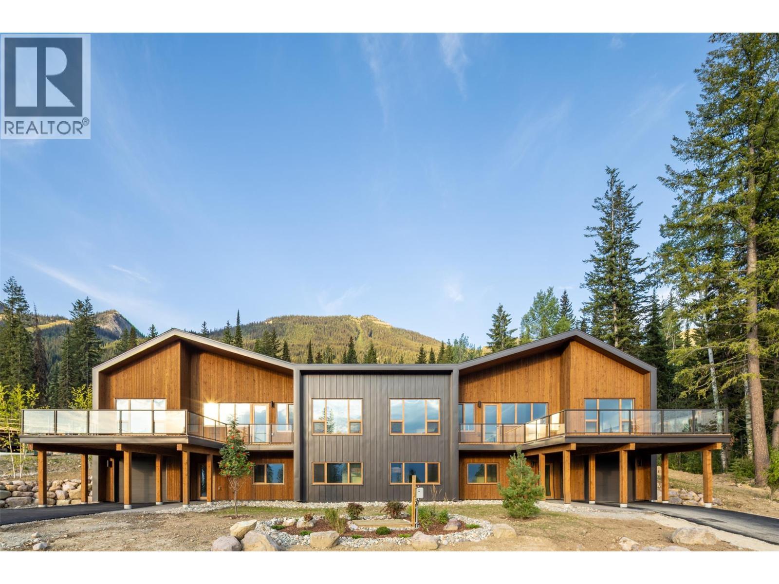 1654 Howse Pass, Golden, BC - Outdoor