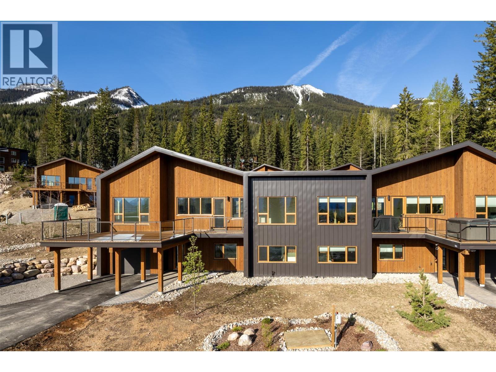 1654 Howse Pass, Golden, BC - Outdoor