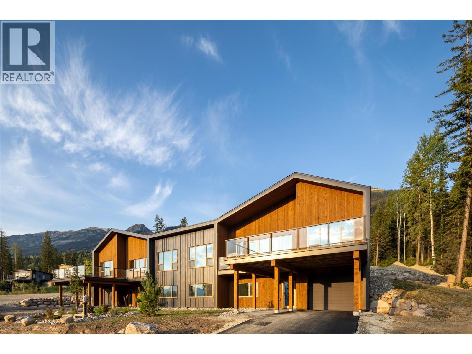 1654 Howse Pass, Golden, BC - Outdoor