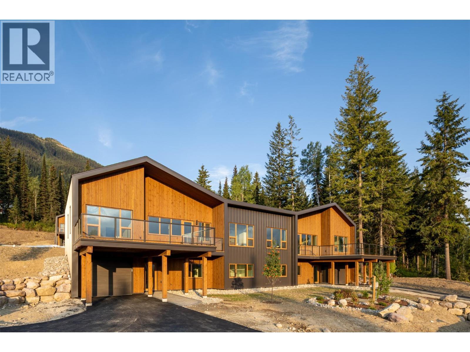 1654 Howse Pass, Golden, BC - Outdoor