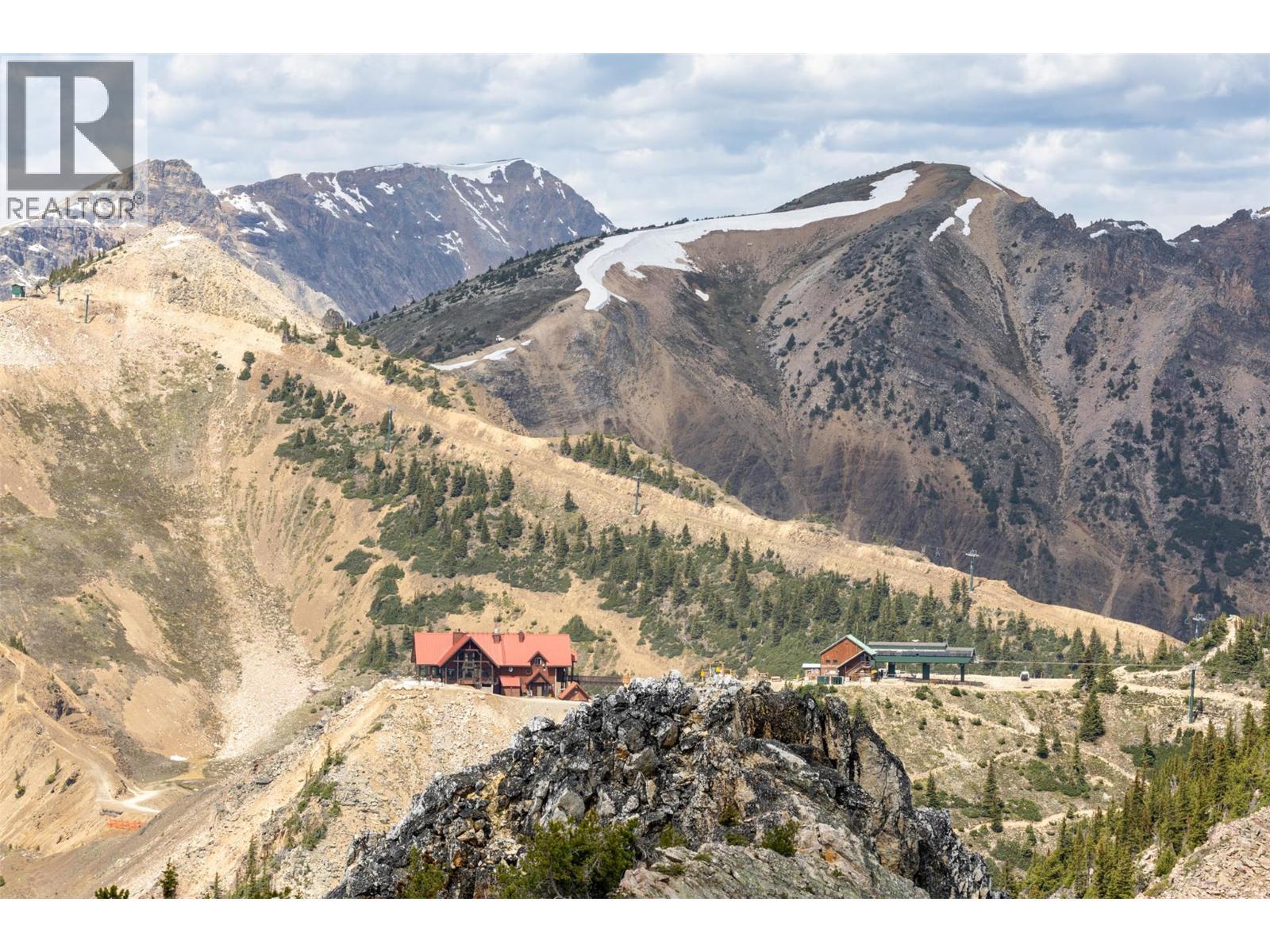1654 Howse Pass, Golden, BC - Outdoor With View
