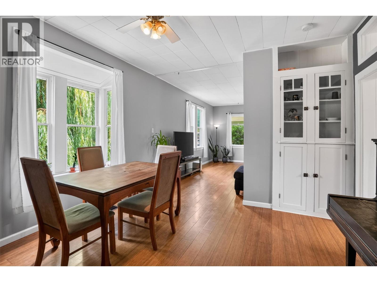 703 Pine Street, Nelson, BC - Indoor Photo Showing Dining Room