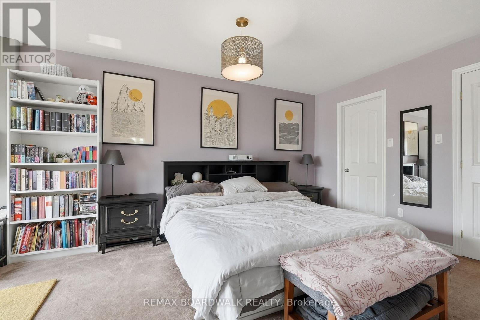 617 Spikemoss Place, Ottawa, ON - Indoor Photo Showing Bedroom