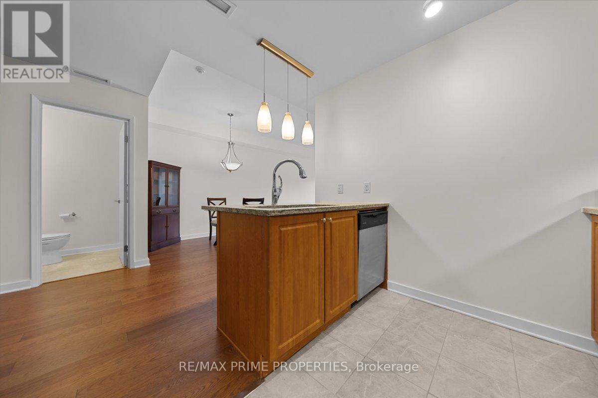 506 - 310 Centrum Boulevard, Ottawa, ON - Indoor