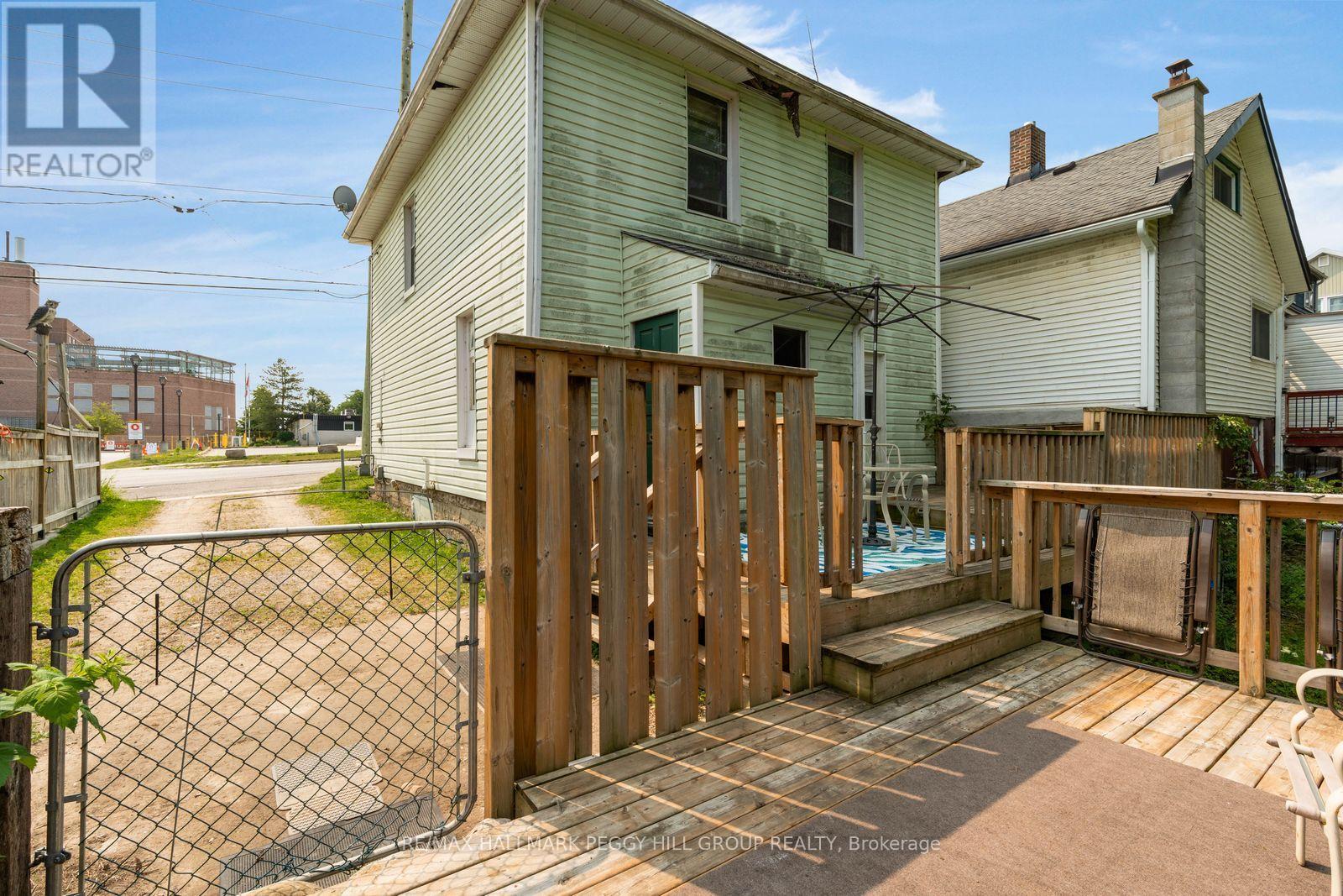 194 Mississaga Street W, Orillia, ON - Outdoor With Deck Patio Veranda With Exterior