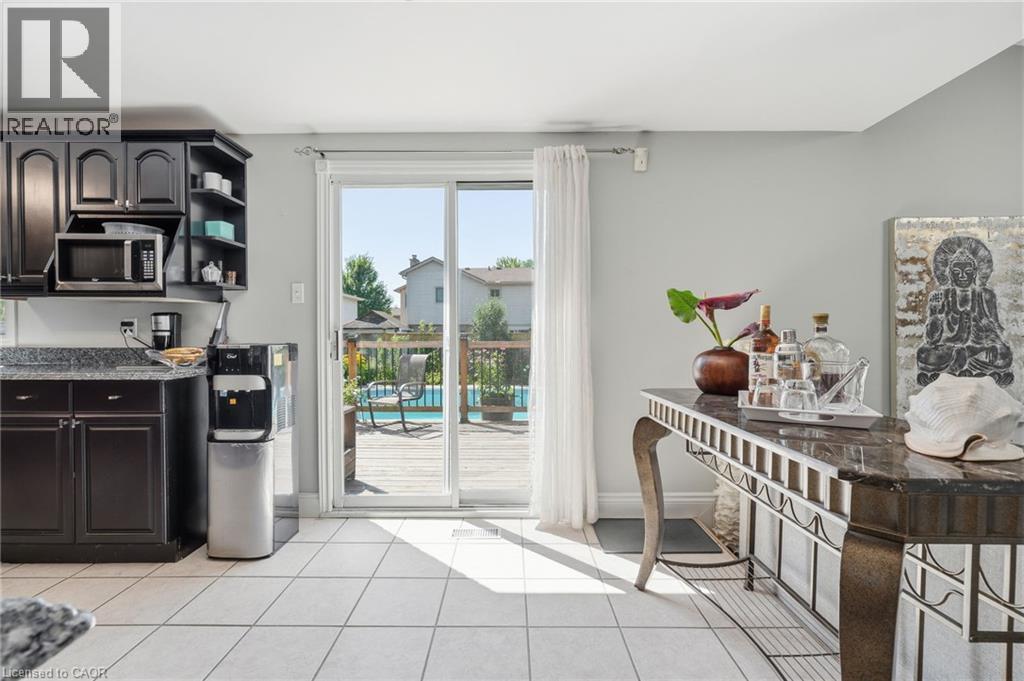 25 Winter Way, Brantford, ON - Indoor