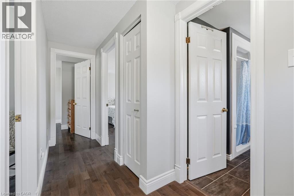 25 Winter Way, Brantford, ON - Indoor Photo Showing Other Room