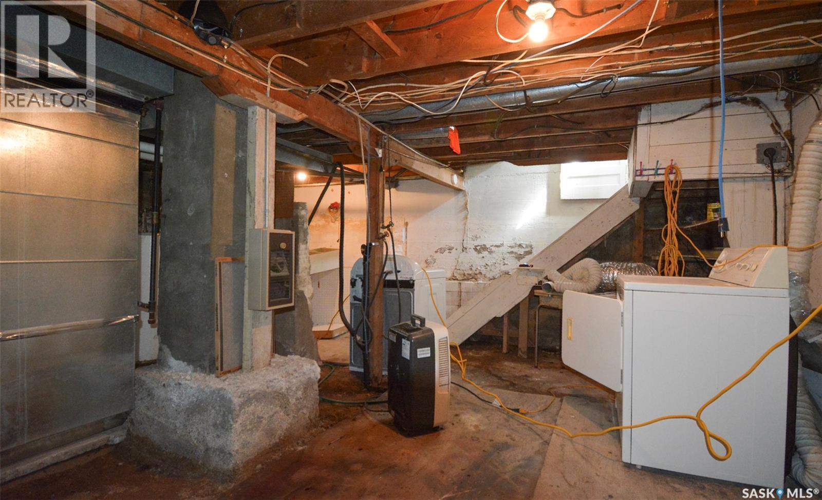 510 Assiniboia Avenue, Southey, SK - Indoor Photo Showing Basement