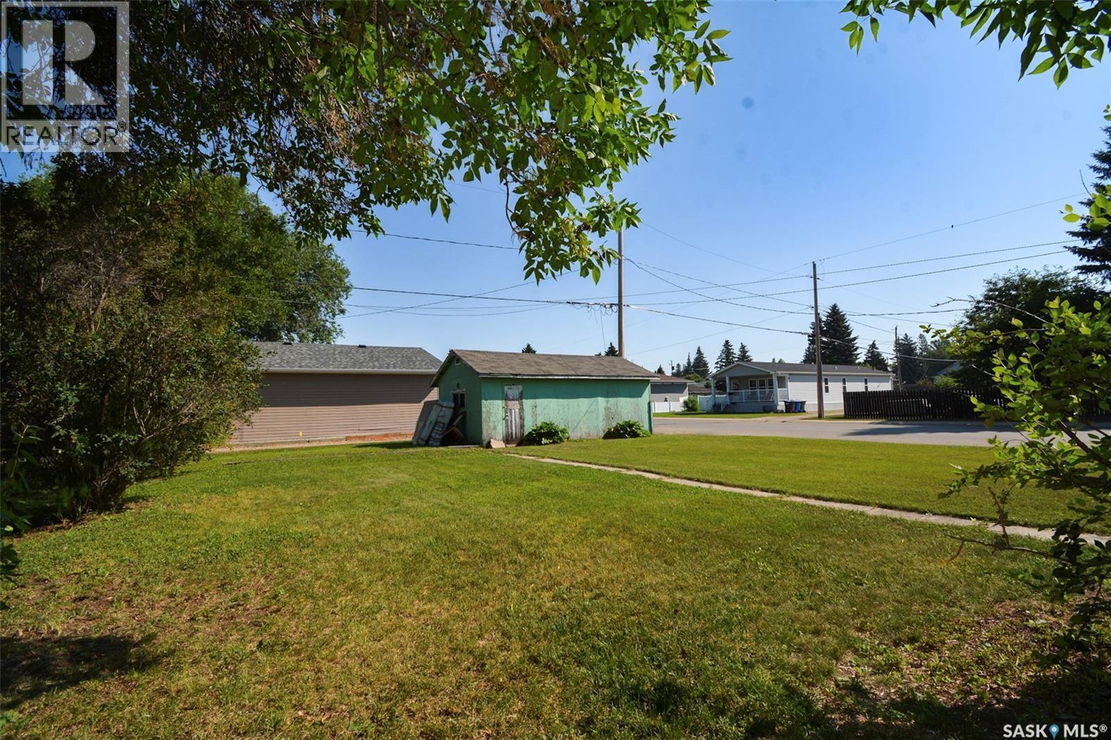 510 Assiniboia Avenue, Southey, SK - Outdoor