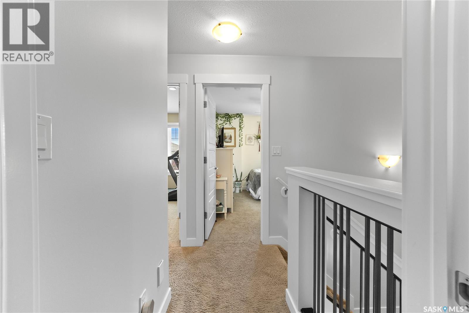 4538 Green Rock Road E, Regina, SK - Indoor Photo Showing Other Room
