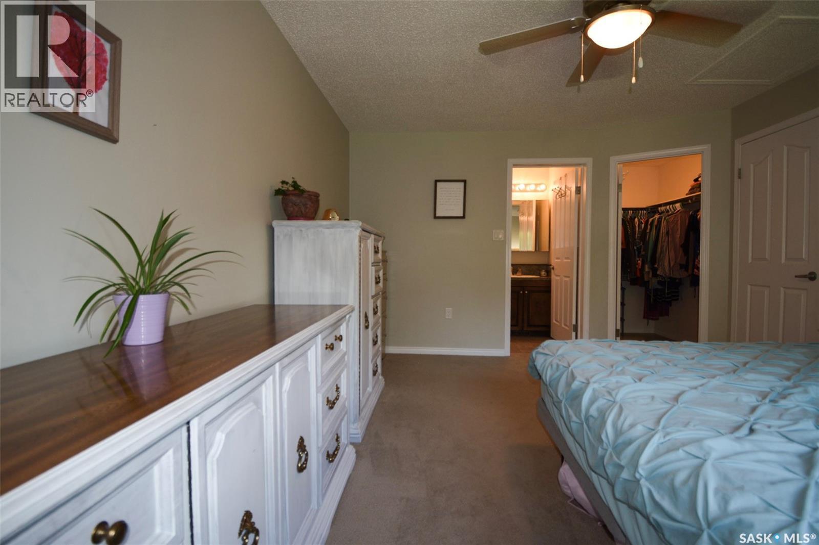 520 Assiniboia Avenue, Southey, SK - Indoor Photo Showing Bedroom