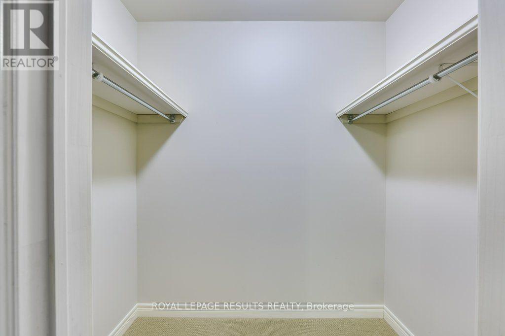 126 Glendale Drive, Tillsonburg, ON - Indoor With Storage