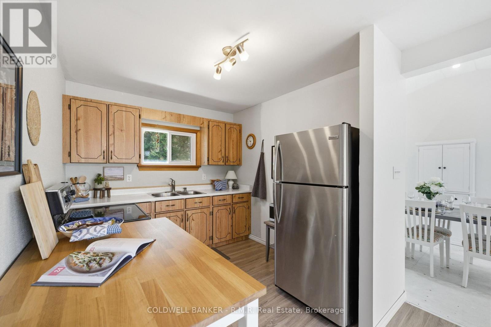 63 Little Silver Lake Way, Trent Lakes, ON - Indoor Photo Showing Kitchen With Double Sink