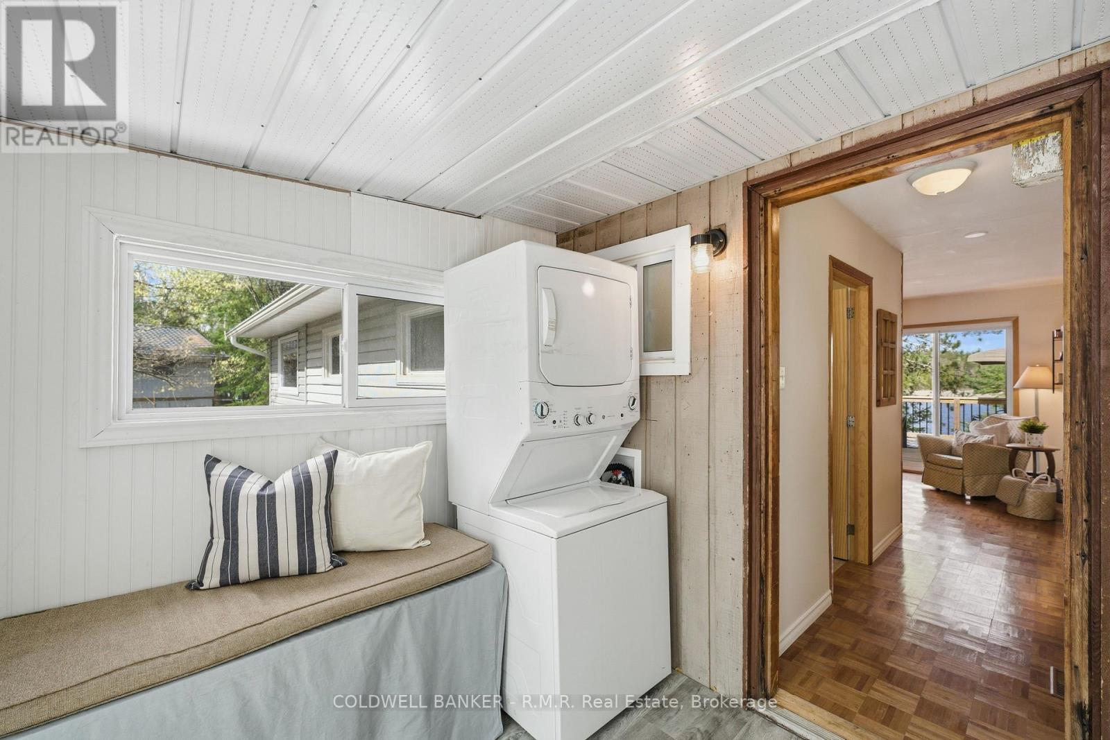 63 Little Silver Lake Way, Trent Lakes, ON - Indoor Photo Showing Laundry Room
