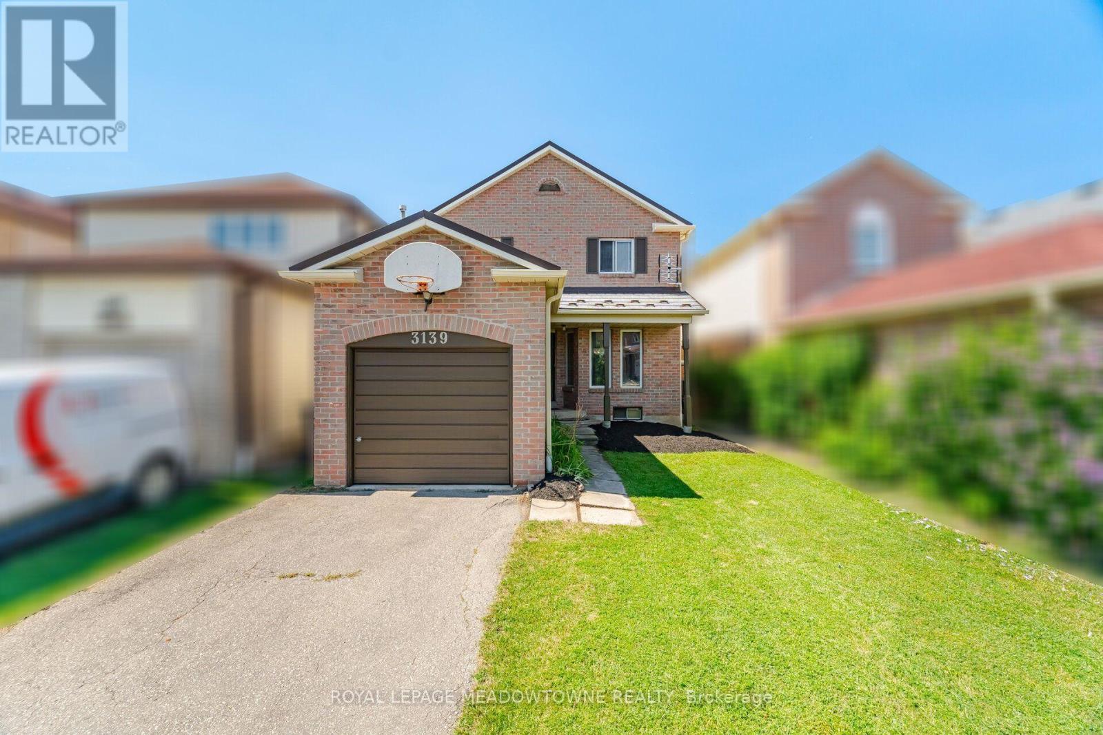 3139 Cambourne Crescent, Mississauga, ON - Outdoor