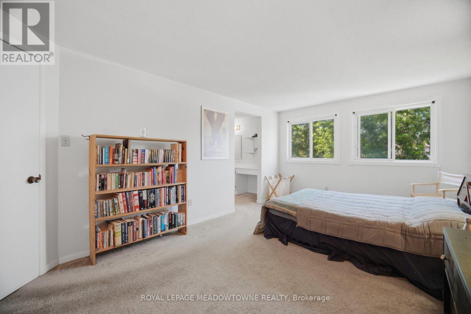 3139 Cambourne Crescent, Mississauga, ON - Indoor Photo Showing Bedroom