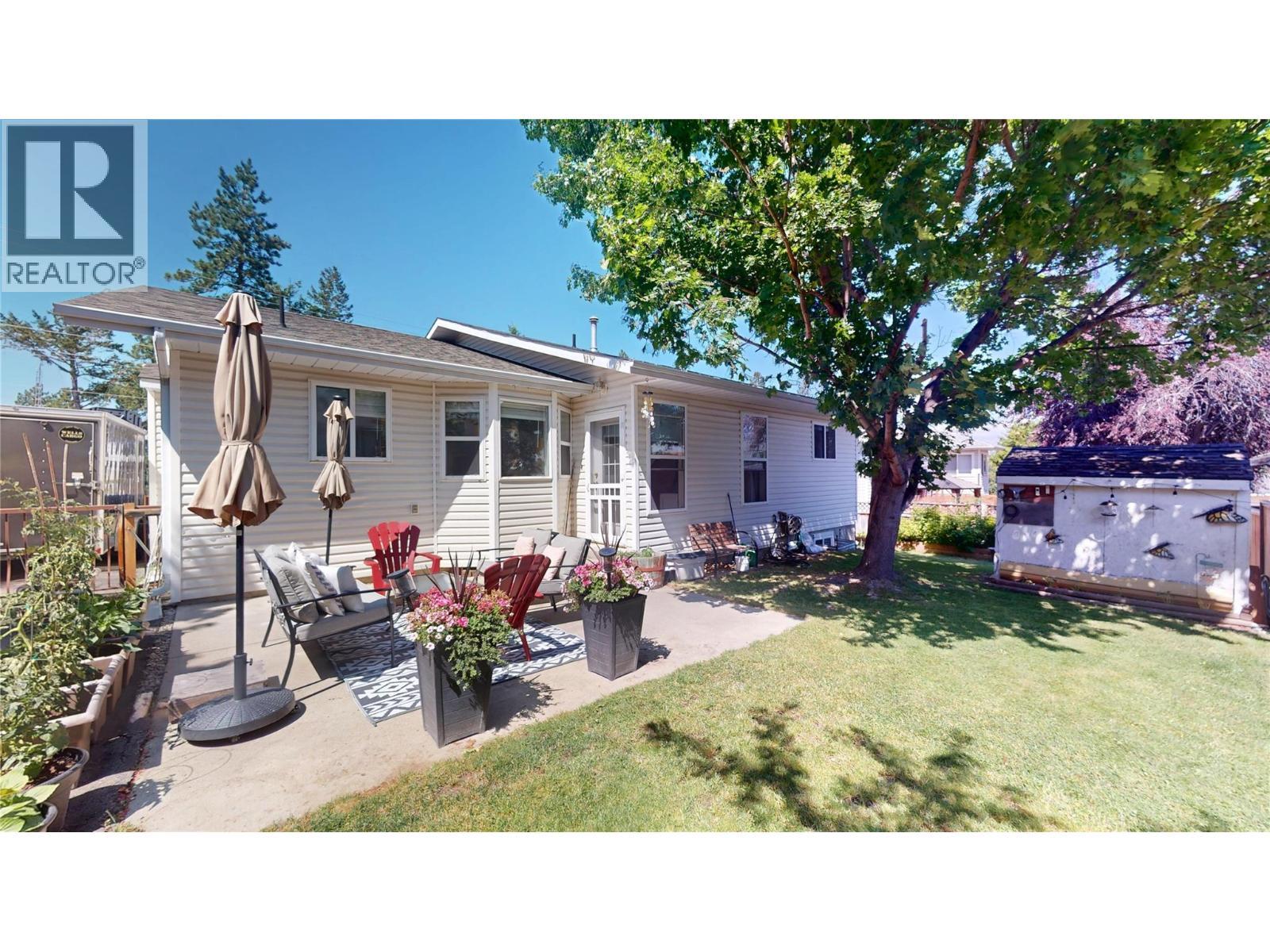 504 30Th Avenue S, Cranbrook, BC - Outdoor